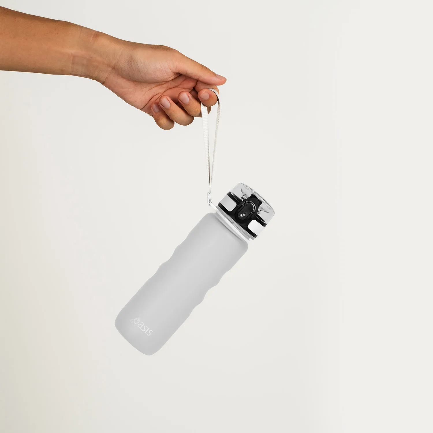 Oasis Tritan Sports Bottle w Handle Strap 750ML - Image 2